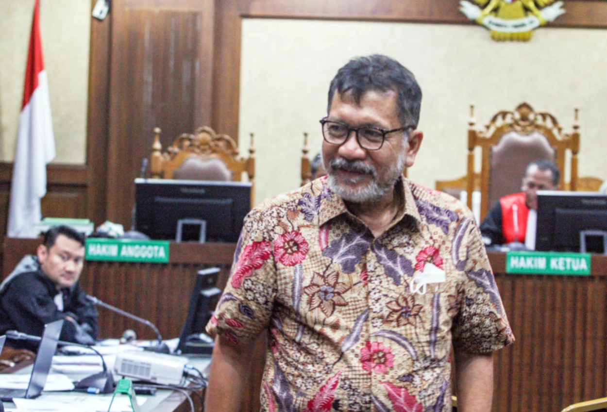 Timbun uang nyaris rp1 triliun, zarof ricar saya amat menyessal