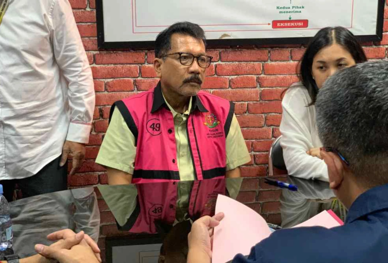 Zarof ricar divonis 16 tahun penjara, terbukti terima gratifikasi