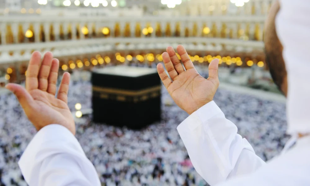 Benarkah pahala umrah hangus karena uang haram ini kata ulama