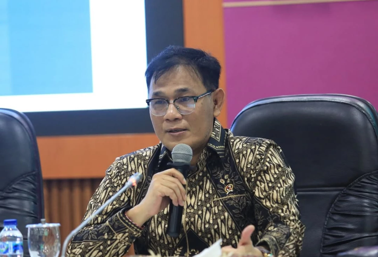 Budiman sudjatmiko usulkan bansos hanya untuk lansia, difabel, dan odgj