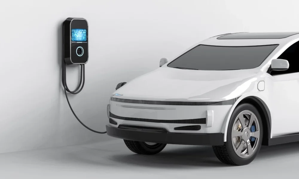 Cegah baterai soak, begini cara rawat mobil hybrid yang jarang dipakai