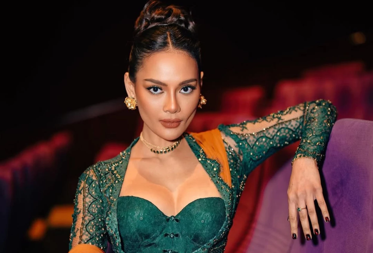Datangi polda metro jaya, erika carlina laporkan dj panda atas dugaan pengancaman