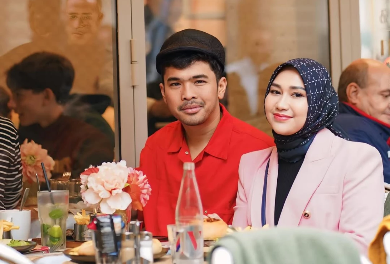 Istri putra siregar curhat merasa seperti janda, kenapa