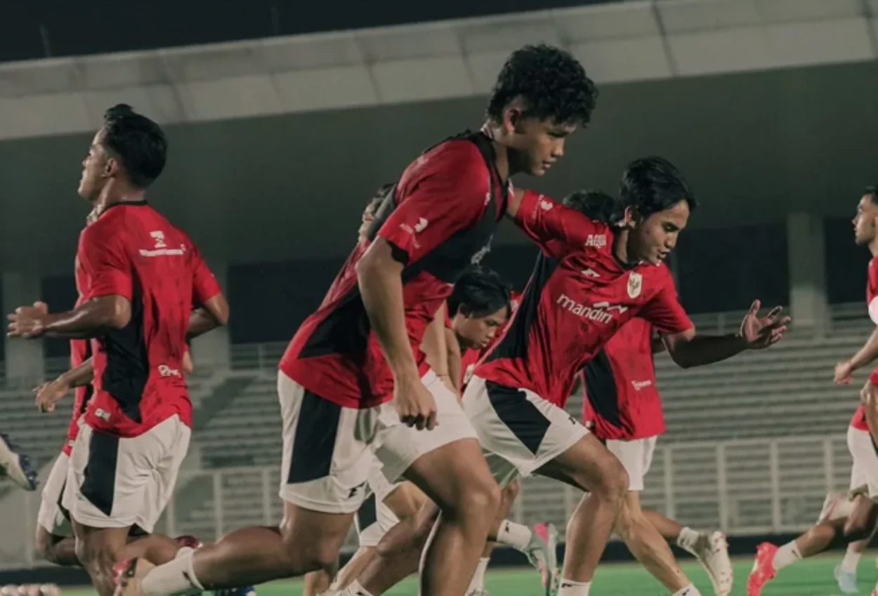 Jelang laga melawan timnas indonesia u 23 di piala aff, 7 pemain abroad filipina jadi sorotan pengamat