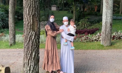 Kartika putri hamil anak ketiga, suami tergetkan punya 7 anak