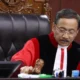 Mk tolak permohonan pendidikan capres cawapres minimal s1