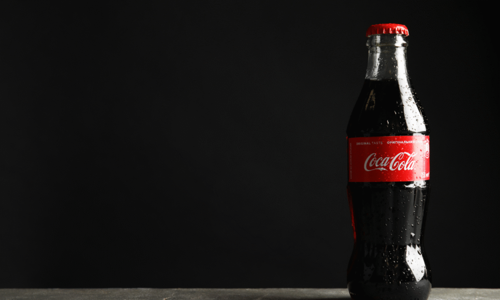 Trump Sebut Coca-Cola di AS bakal Gunakan Gula yang Lebih Sehat, Pakai Tebu Asli