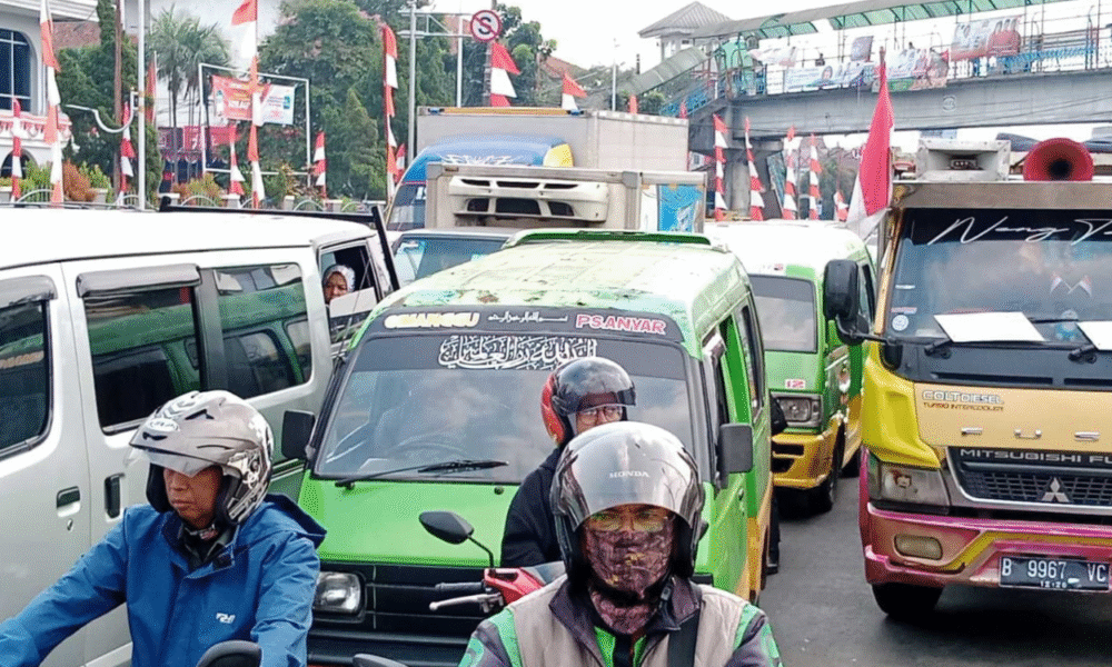 Pemkot Bogor akan Kurangi 650 Angkot, Bagaimana Nasib Sopir?