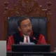 Pemohon meninggal, uji materi rangkap jabatan wakil menteri gugur di mk