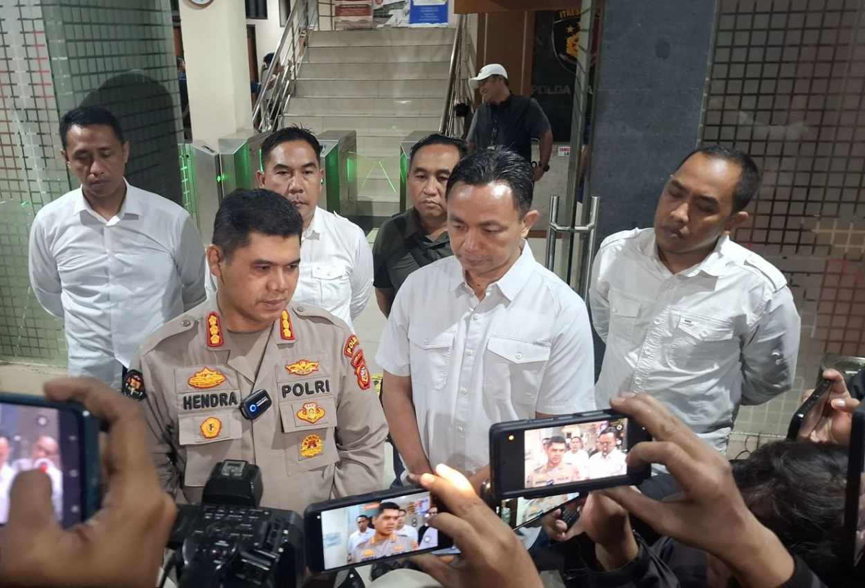 Polda jabar ringkus 6 perempuan pelaku perdagangan bayi internasional