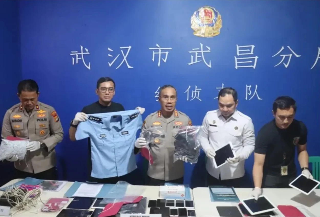 Polisi bongkar markas penipuan online di lebak bulus, 11 wn china diamankan