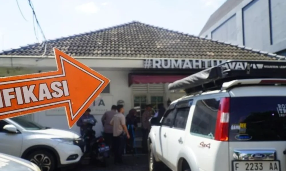 Polisi ungkap handphone diplomat kemlu arya daru belum ditemukan