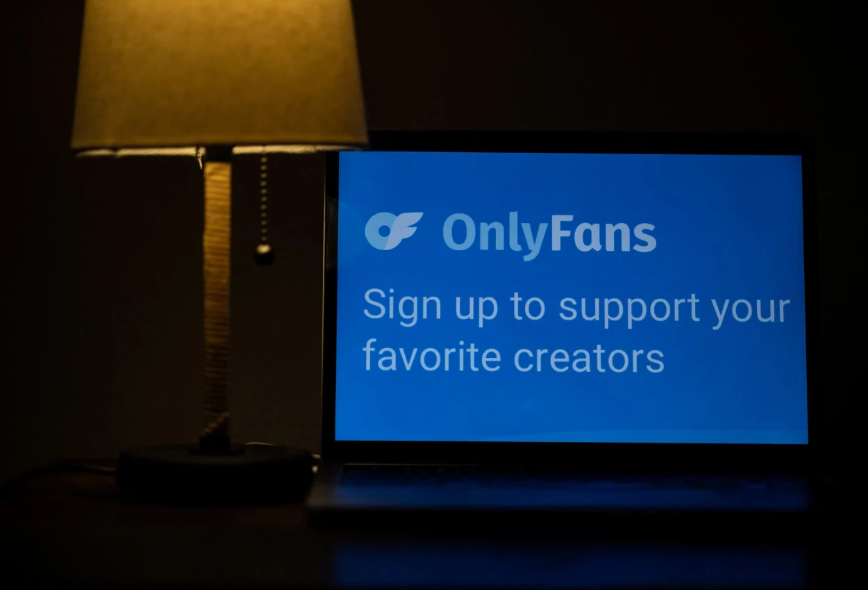 Resmi diblokir, china sebut onlyfans sebagai platform tak bermoral
