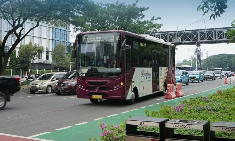 Royaltrans rute t21 dan s13 pamit mulai 18 juli