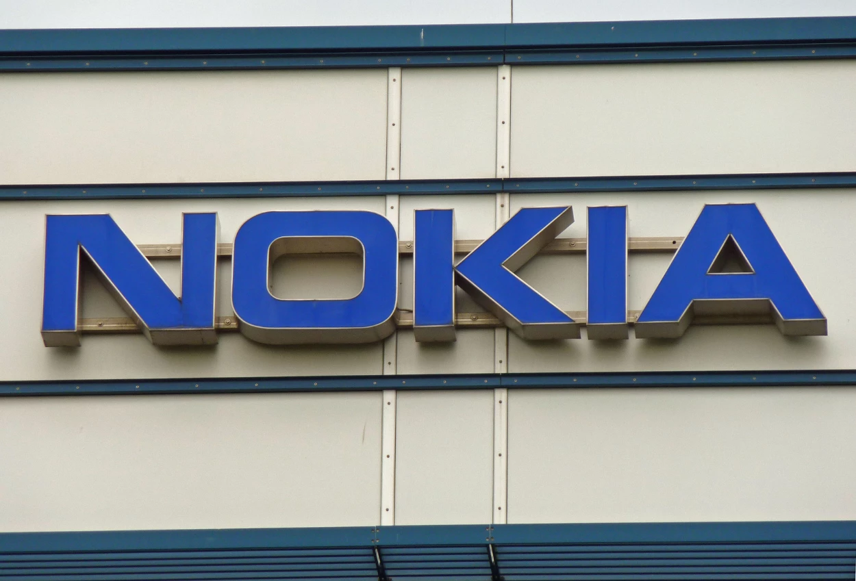 Setelah pisah dengan hmd nokia mencari partner baru utnuk produksi smartphonenya