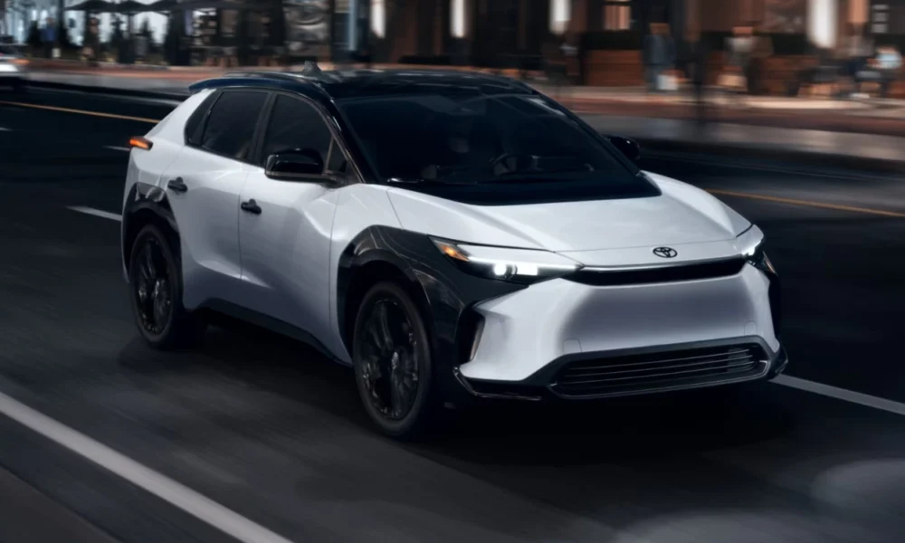 Siap ramaikan pasar indonesia, toyota diam diam daftarkan mobil listrik baru