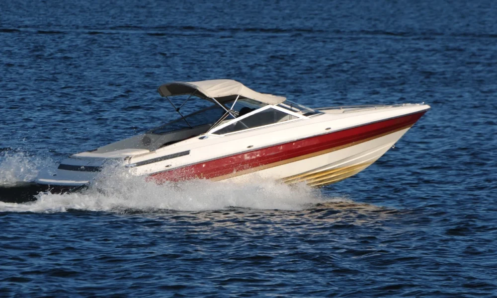 Speedboat yang mengangkut anggota dprd mentawai terbalik, 11 orang dikabarkan hilang