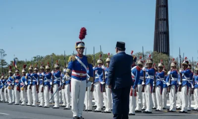 Tiba di istana planalto, prabowo disambut dengan 114 pasukan berkuda militer