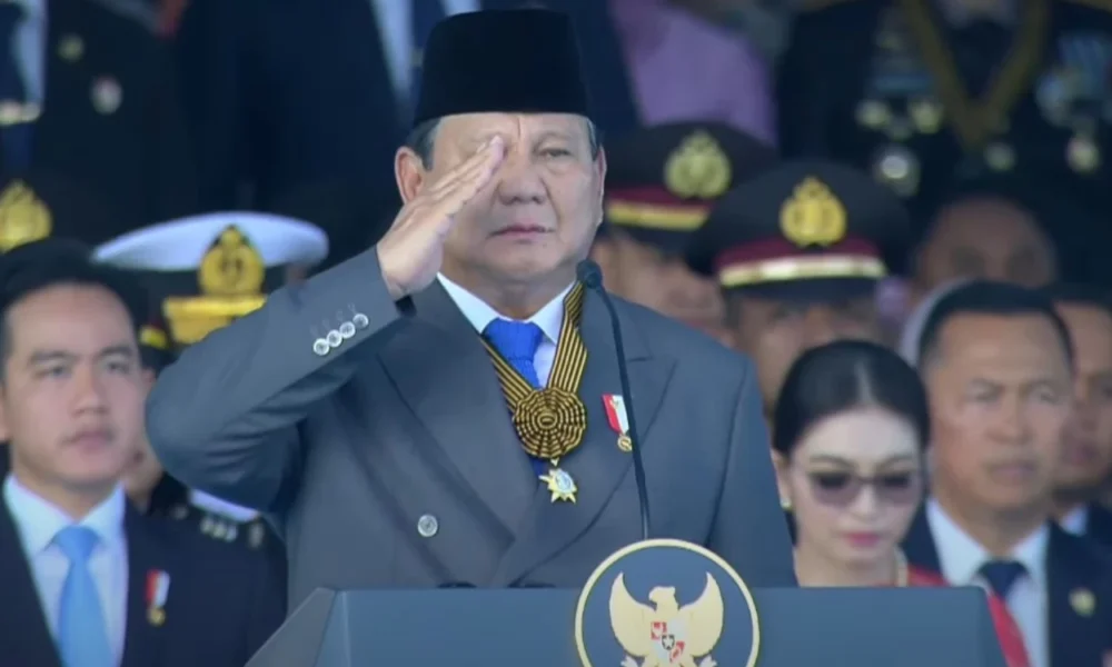 Upacara hari bhayangkara ke 79 di monas dipimpin langsung oleh presiden prabowo