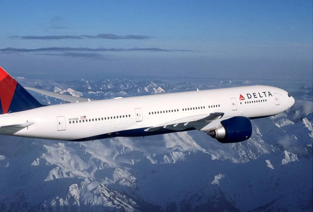Usai mendarat, pilot delta airlines ditangkap saat masih berada di kokpit