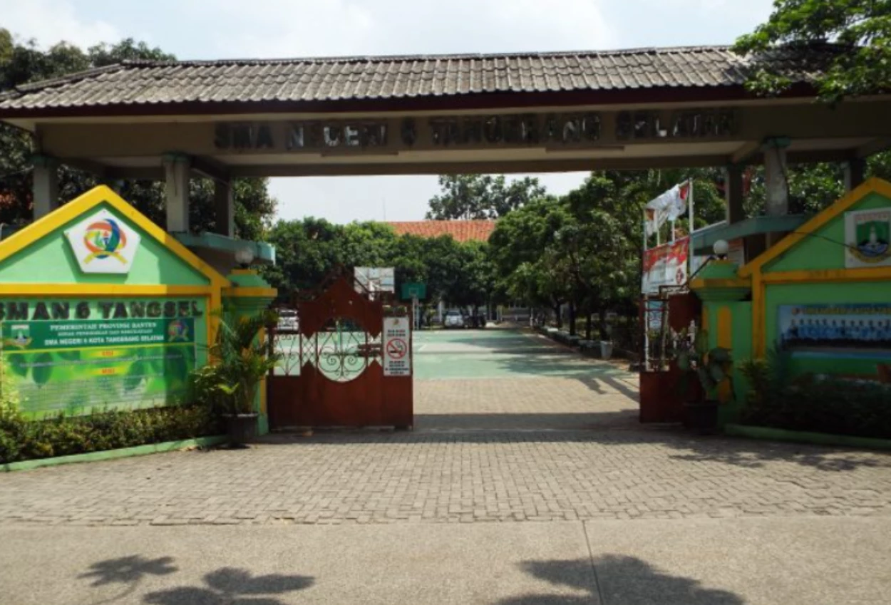 Warga lagi lagi blokir akses jalur ke sman 6 tangsel