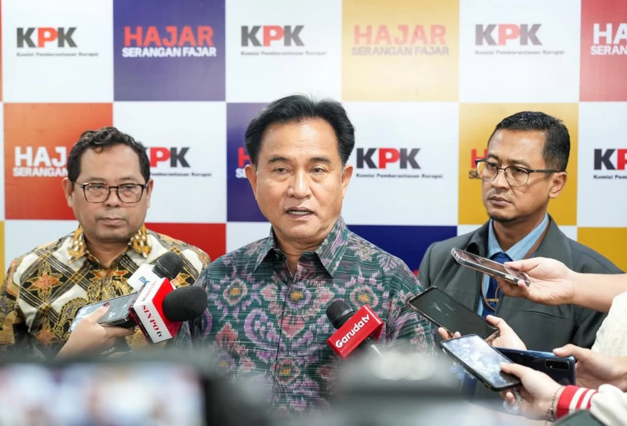 Yusril tegaskan gibran tak pindah kantor ke papua, hanya tugas koordinatif