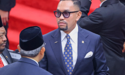 Ahmad sahroni dicopot dari wakil ketua komisi iii dpr