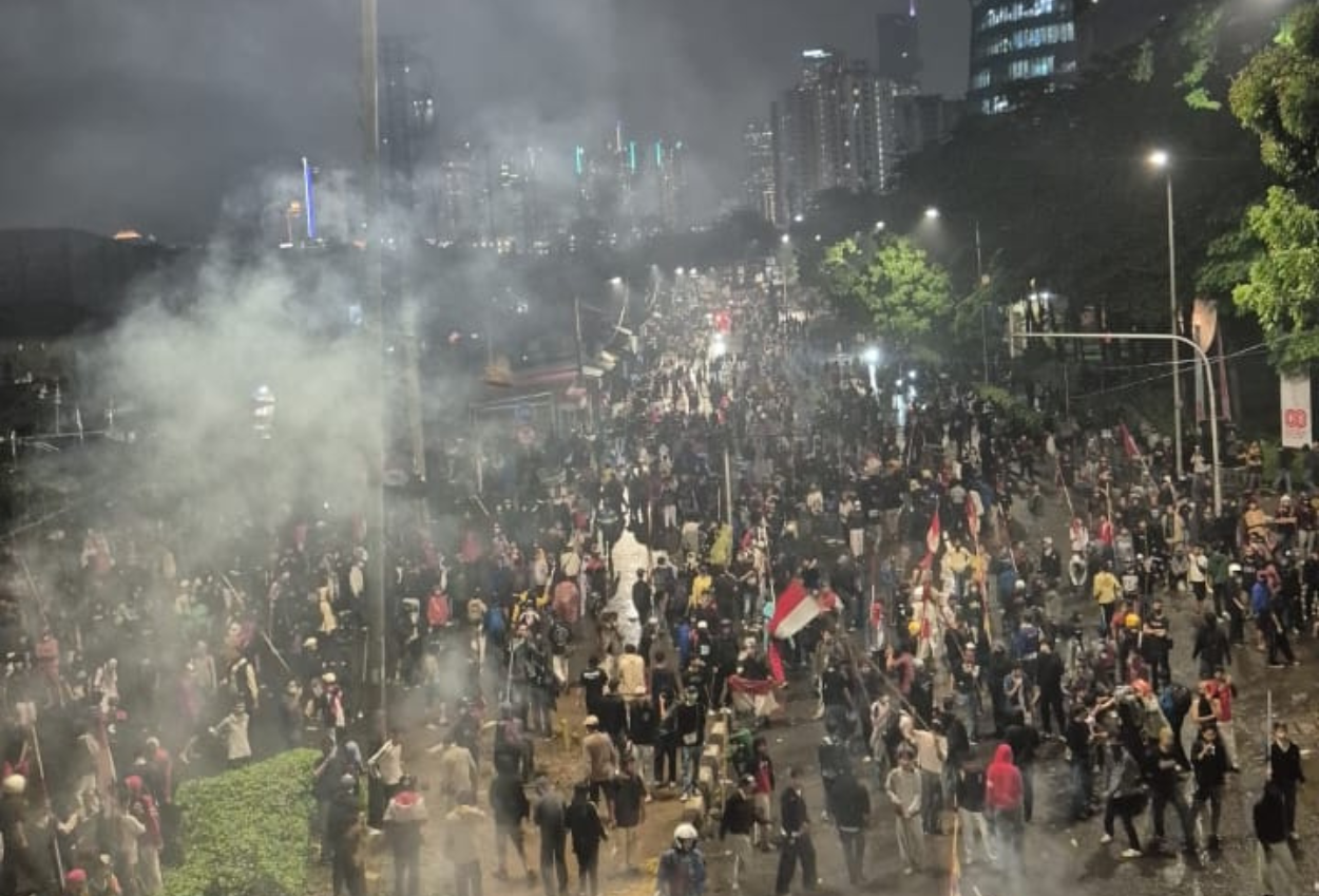 Ahmad sahroni saya dukung polda tangkap mereka yang anarkis meski di bawah umur