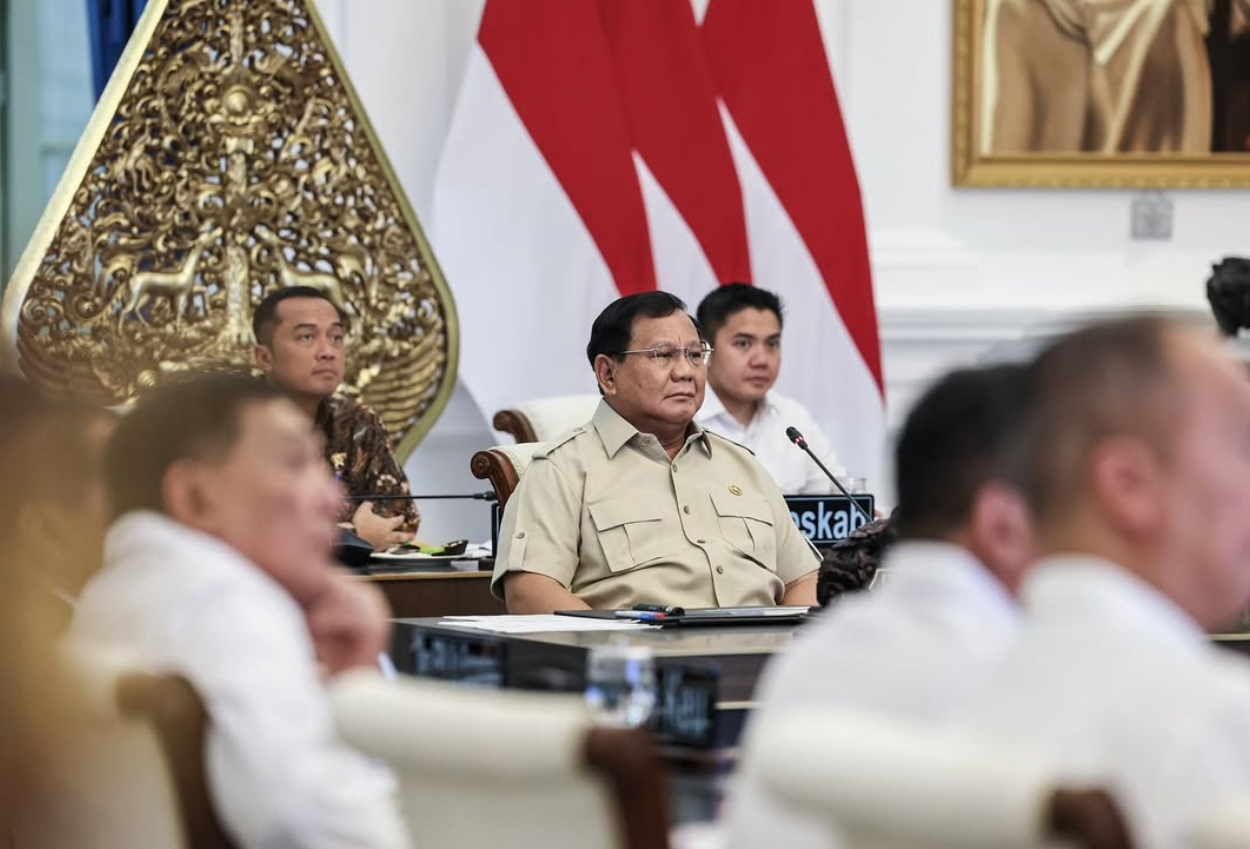 Alasan prabowo beri amnesti abolisi ke hasto kristiyanto dan tom lembong