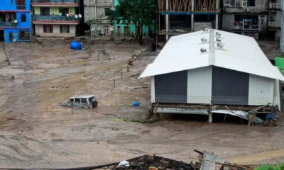 Banjir bandang terjang india, 4 tewas dan puluhan orang hilang