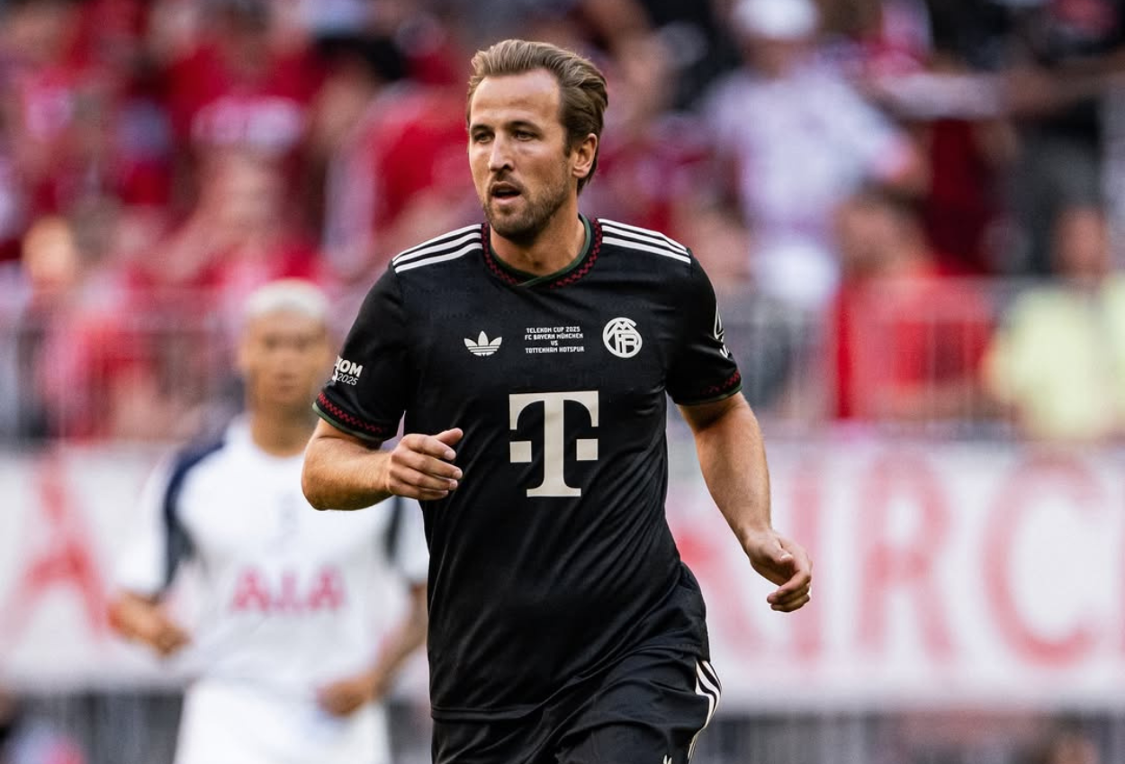 Bayern munich hajar tottenham 4 0 di allianz arena
