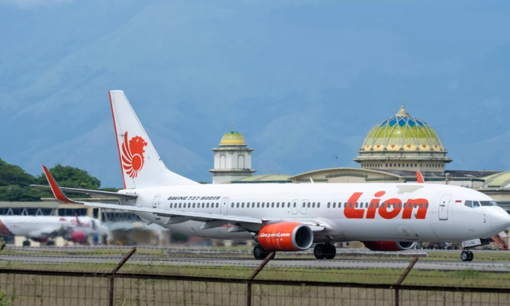 Bikin panik! penumpang lion air teriak ada bom di pesawat, pelaku langsung diamankan