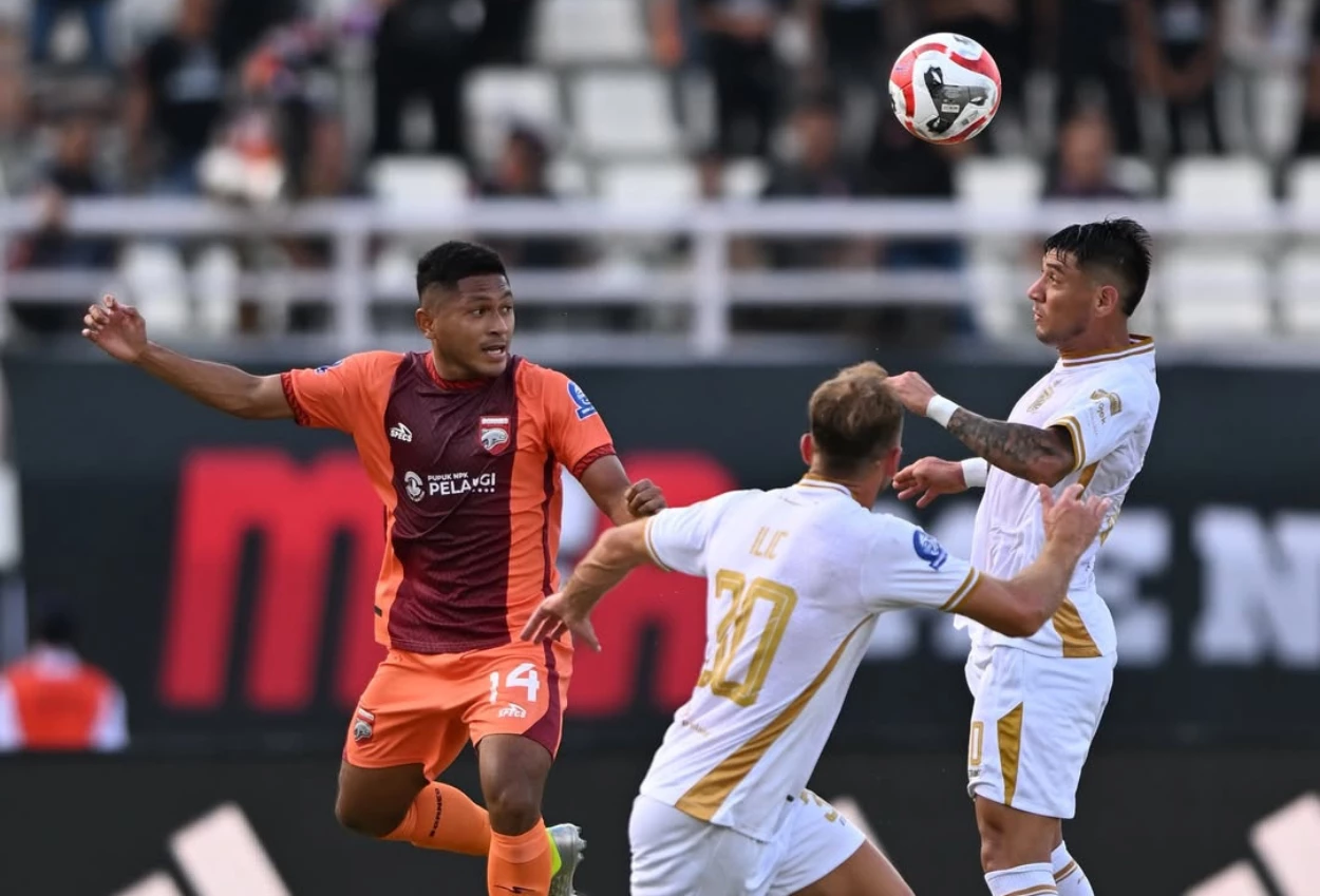 Borneo fc tekuk bhayangkara fc 1 0 dalam laga perdana bri super league 20252026