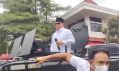 Bupati pati dilempar sandal oleh warga saat minta maaf terkait kenaikan pbb