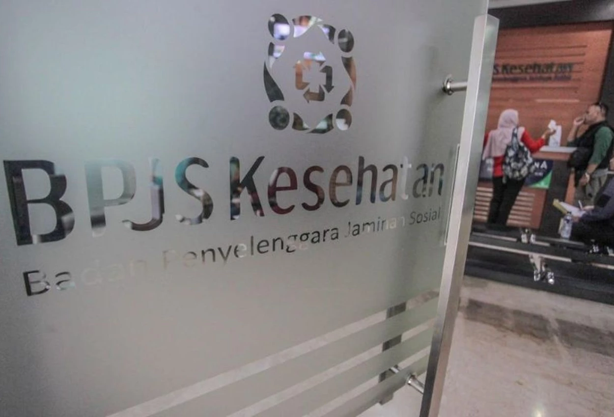 Dpr sebut iuran bpjs kesehatan akan naik bertahap mulai 2026