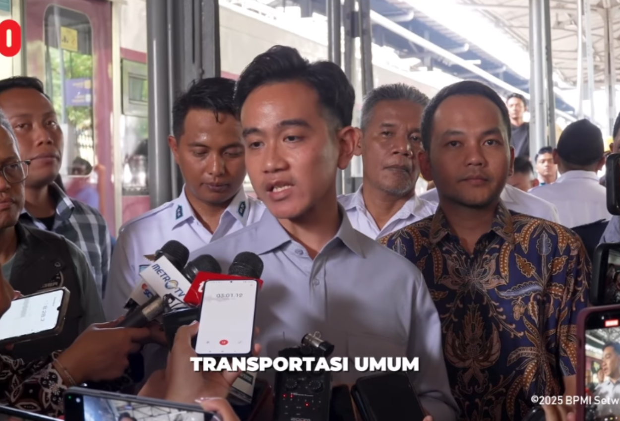 Gibran tanggapi usulan dpr soal gerbong kereta khusus perokok ini masukannya kurang sinkron!
