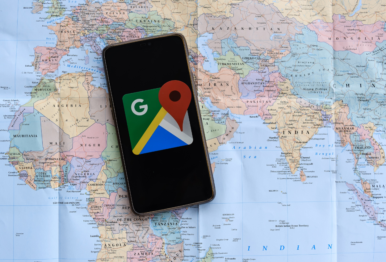 Google maps ternyata bisa kasih info jalan yang ditutup imbas demo, ini cara kerjanya