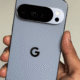 Google resmi luncurkan pixel 10, hp pertama yang bisa akses whatsapp lewat koneksi satelit