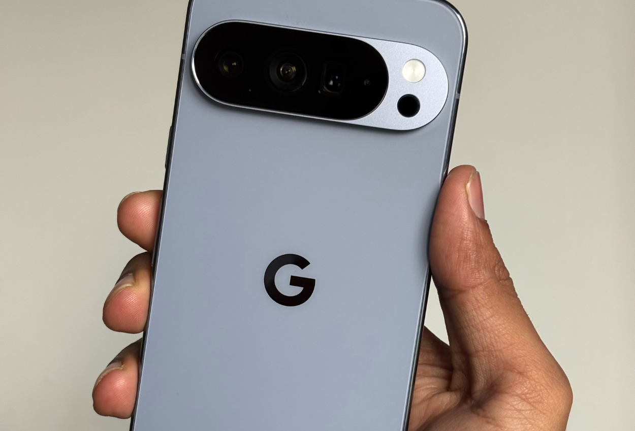 Google resmi luncurkan pixel 10, hp pertama yang bisa akses whatsapp lewat koneksi satelit
