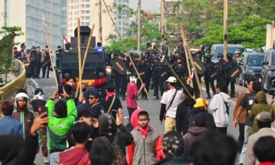 Ini barang barang yang perlu kamu bawa saat demo!