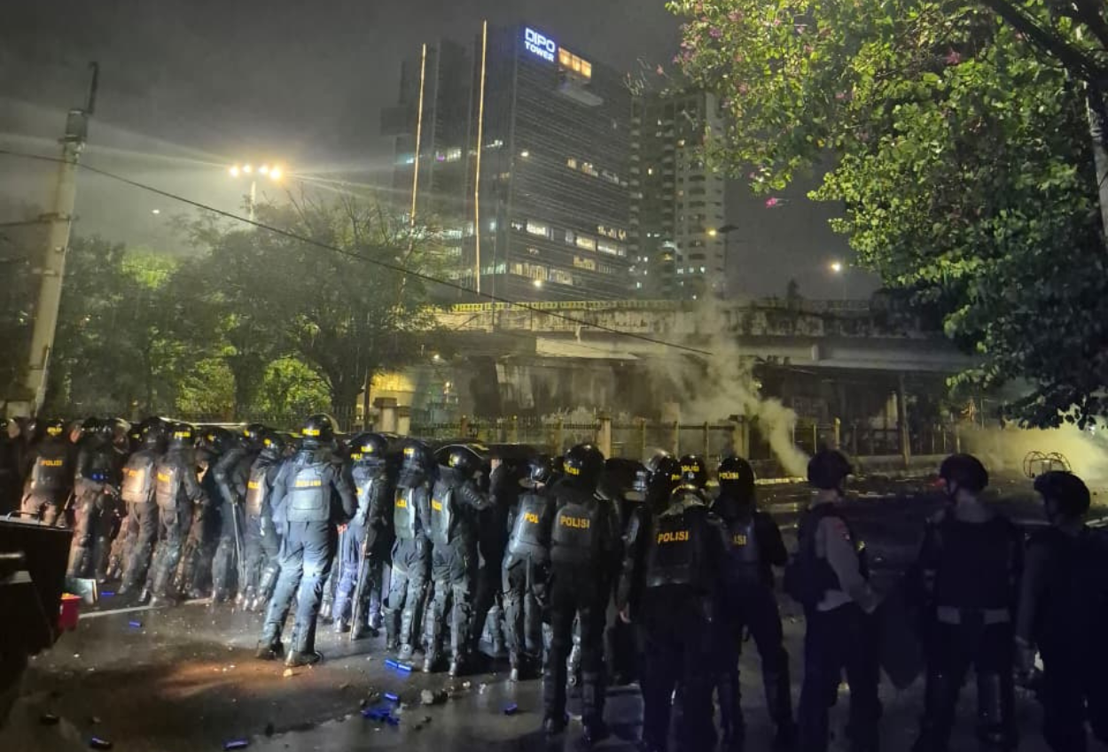 Jurnalis antara dipukul polisi saat liput demo 25 agustus, ini kata polda metro jaya (1)