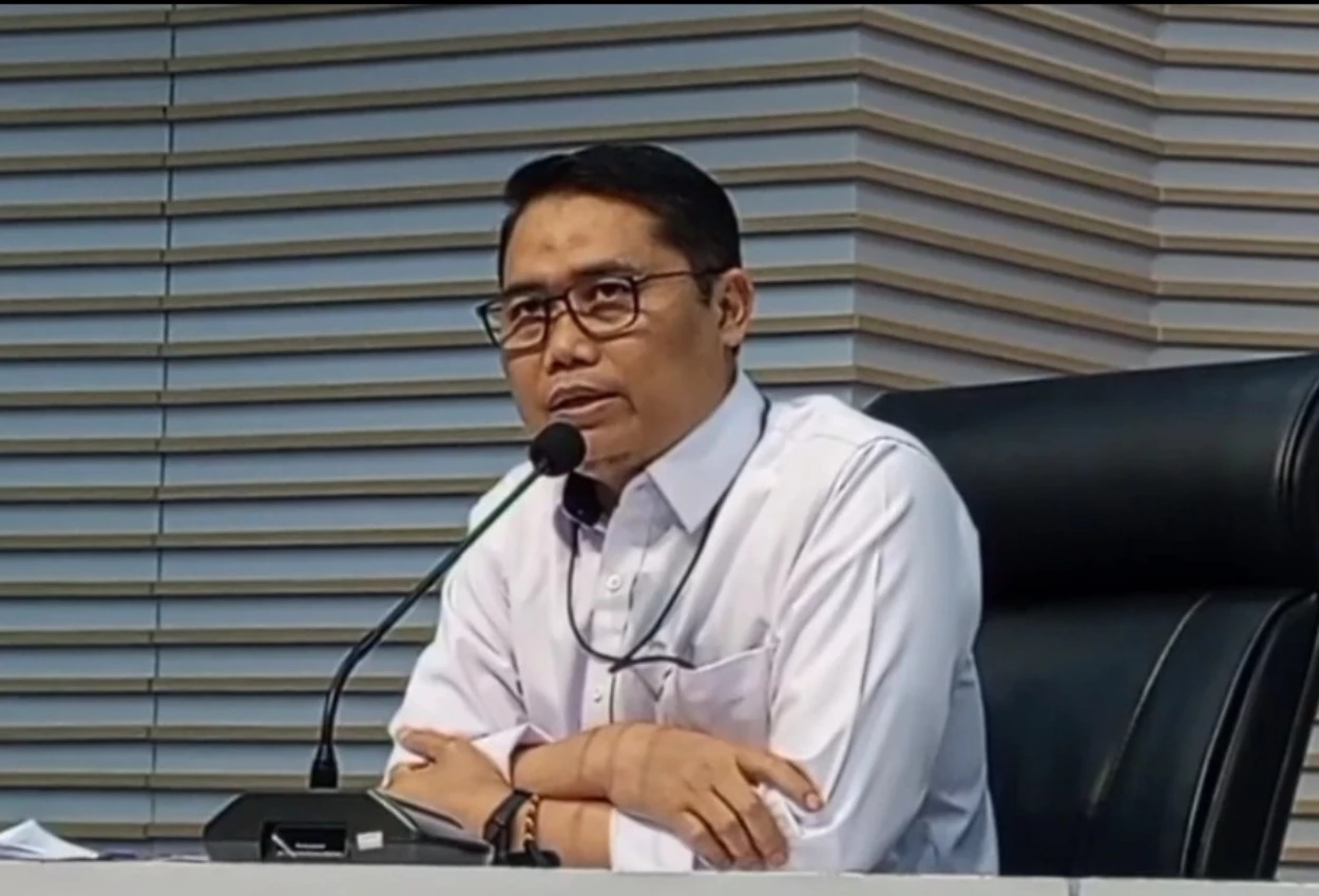 Kpk geledah kemenkes terkait dugaan suap proyek rsud kolaka timur