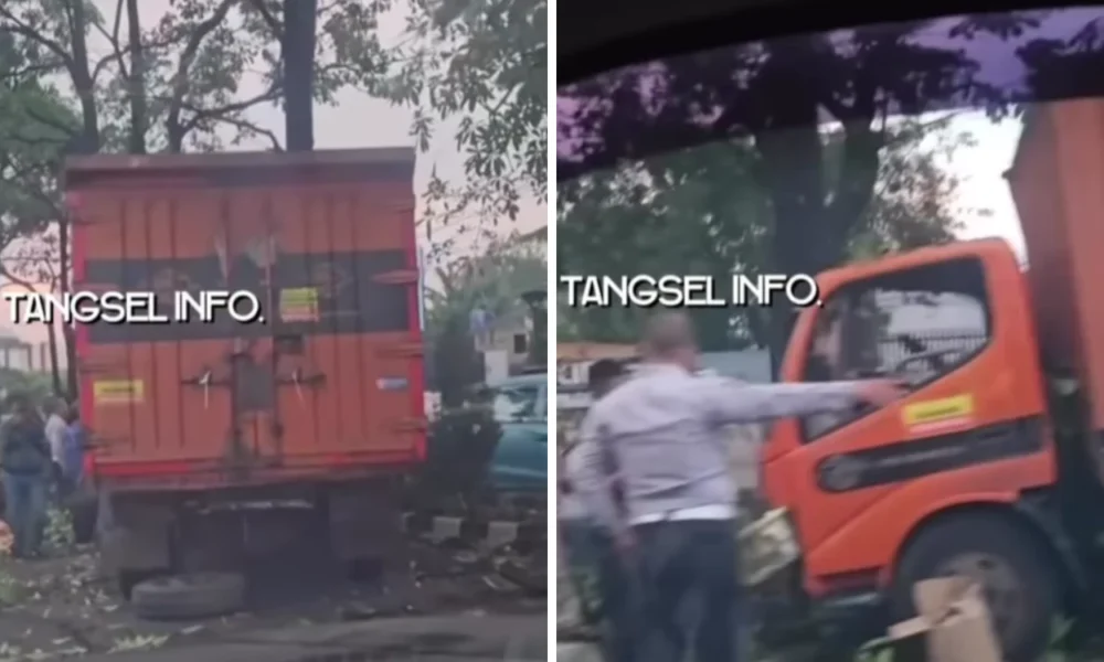 Kecelakaan di ciater tangsel, truk fuso tabrak pohon hingga tumbang
