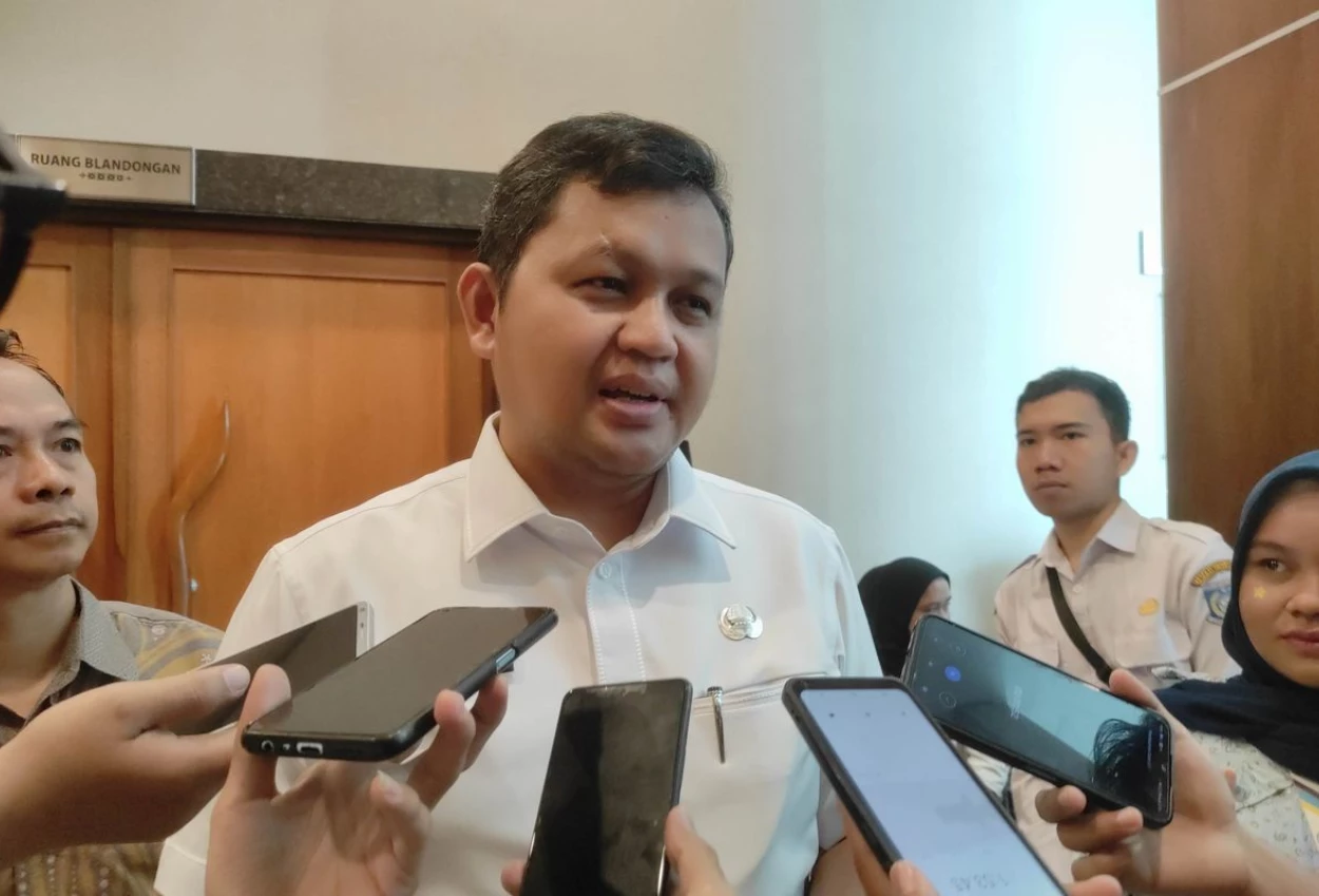 Kepsek di sdn tangsel yang pungli seragam akhirnya dinonaktifkan