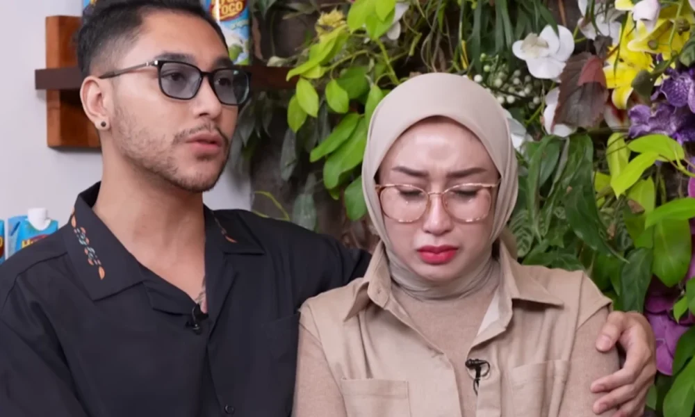 Krisjiana cerita ibu reza gladys alami depresi hingga telanjang di jalan