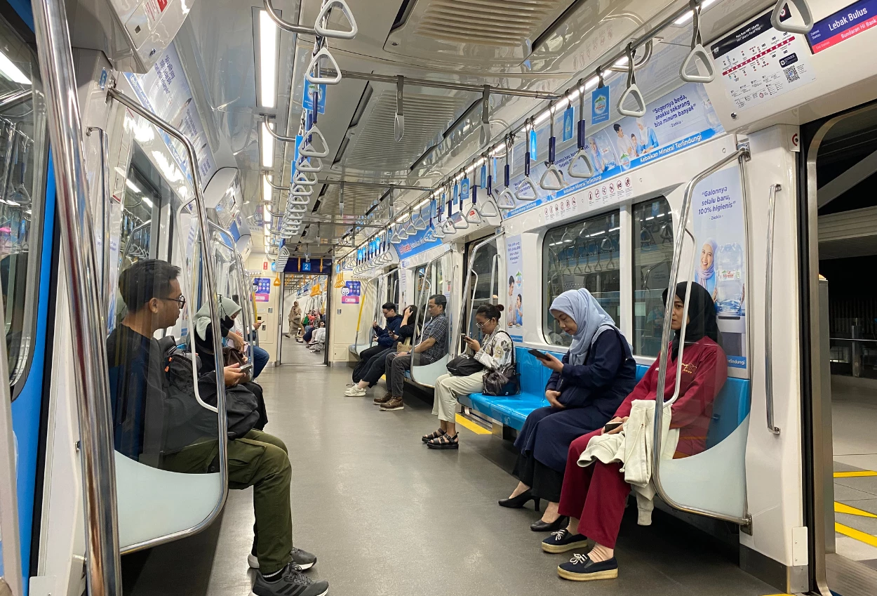 Mrt jakarta hanya beroperasi dari stasiun lebak bulus hingga stasiun blok m