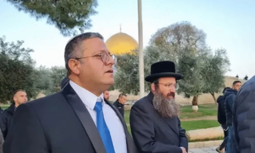 Menteri israel pimpin ibadah ribuan orang yahudi di masjid al aqsa, arab saudi ngamuk