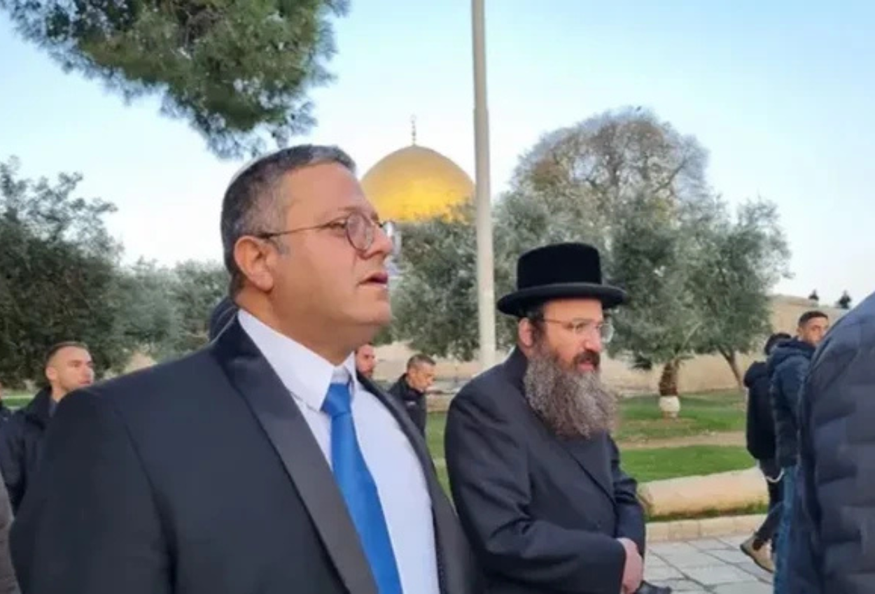 Menteri israel pimpin ibadah ribuan orang yahudi di masjid al aqsa, arab saudi ngamuk