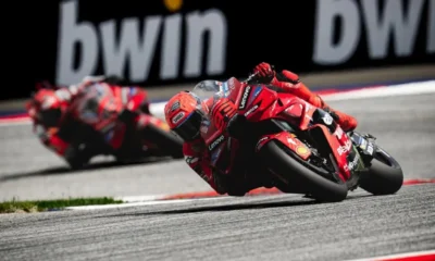 Pecah telor! marc marquez menang lawan bezzecchi di motogp austria 2025