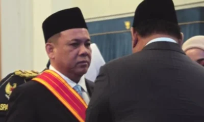 Pengusaha batu bara haji isam terima bintang mahaputera utama dari prabowo